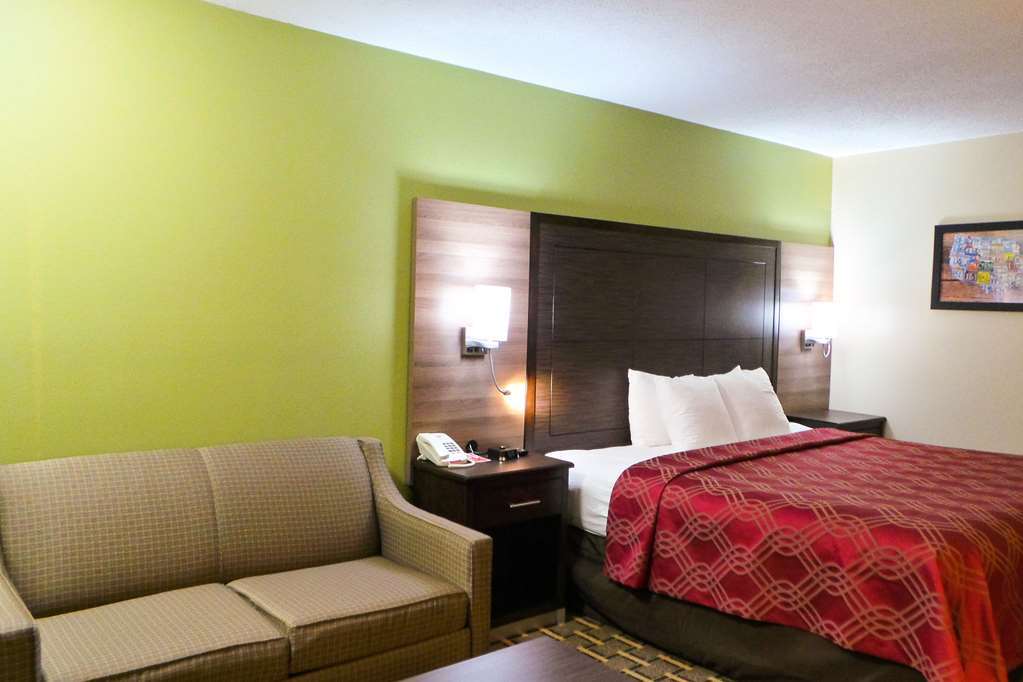 Econo Lodge Russellville Номер фото